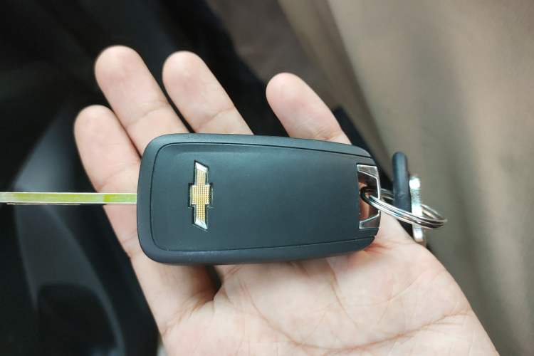 Used Chevrolet Monza 2020 Light Hybrid Redline 320T Dual-Clutch Joyful Edition
