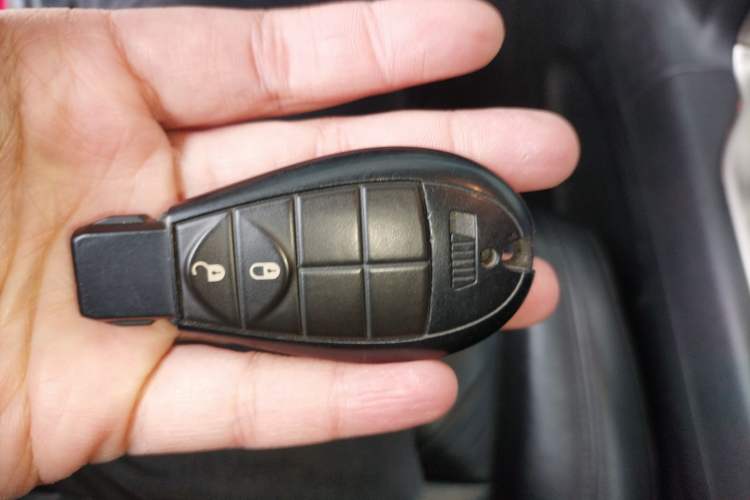 Used Jeep Grand Cherokee 2011 3.6L Comfort Edition