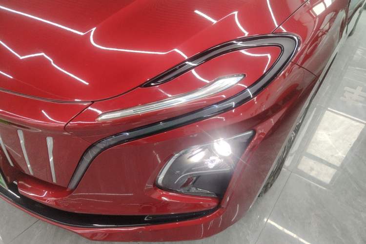 Used Hongqi E-QM5 2023 620km PLUS
