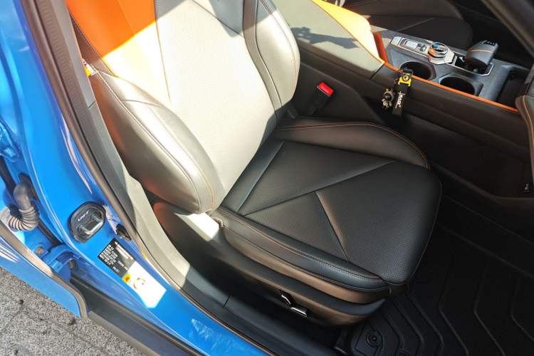 Used Changan UNI-V 2022 1.5T Prestige Version