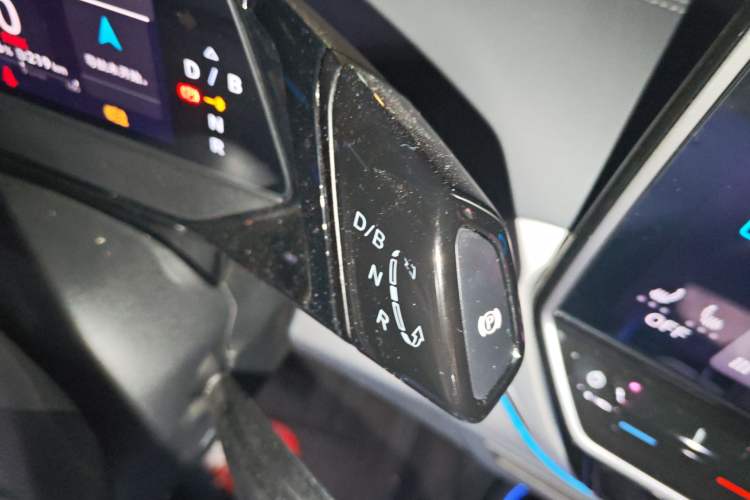 Used Volkswagen ID.4 CROZZ 2022 Long-Range Lite PRO Edition
