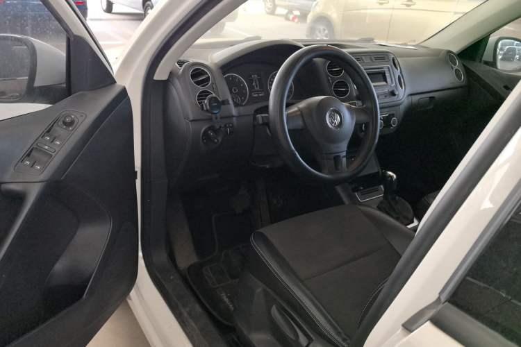 Used Volkswagen Tiguan 2017 300TSI Automatic Two-Wheel Drive Silk Road Luxury Edition