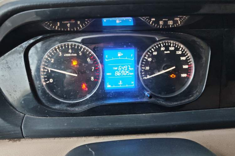 Used CHANGAN KUAYUE Xing V3 2023 1.3L Gasoline Comfort Edition 5-Seater Van Instrument Cluster