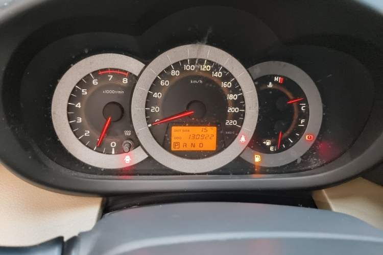 Used Toyota RAV4 2012 Luxurious Edition 2.0L Automatic All-Wheel Drive
