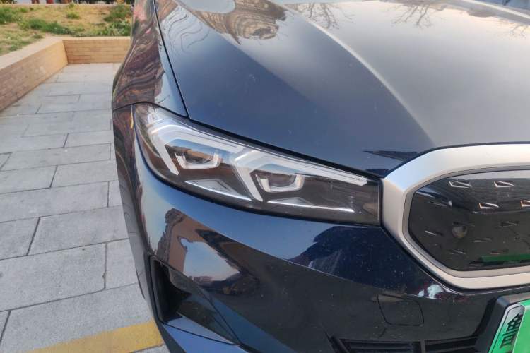 Used BMW i3 2024 eDrive 35 L Right Front Headlight