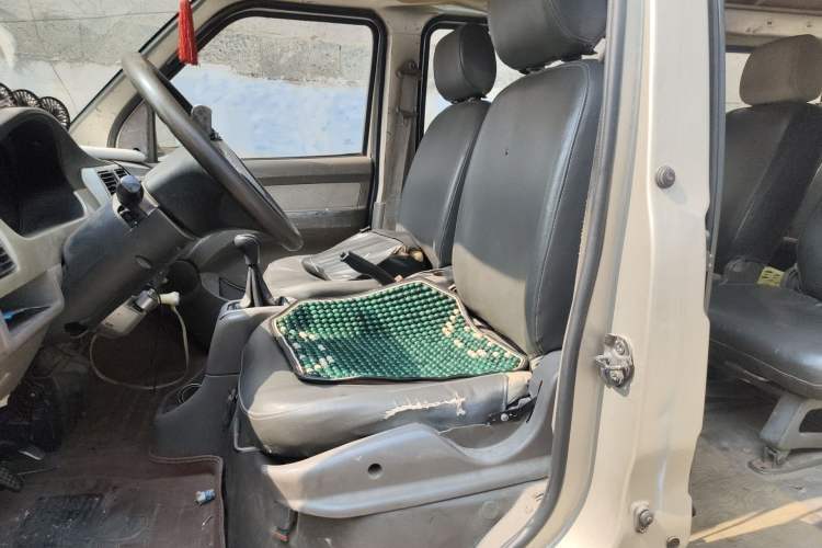 Used Wuling Rongguang 2011 1.2L Standard Version Left Front Seat