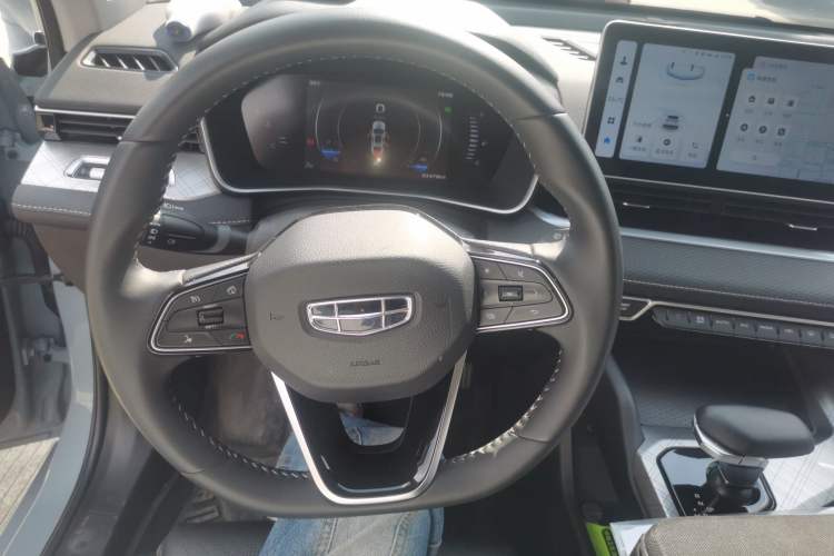 Used Geely Auto Preface 2023 2.0TD Luxury Version
