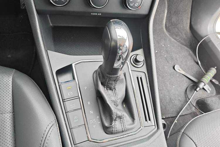 Used Volkswagen Lavida 2018 1.5L Automatic Comfort Edition China V Standard