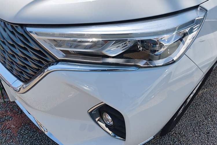 Used Haval M6 2021 PLUS 1.5T Manual Luxury Smart Connectivity Model Left Front Headlight