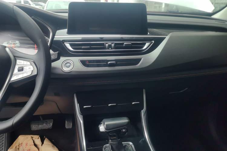 Used Changan CS75 2021 Honor Million Edition 280T DCT Luxury Model