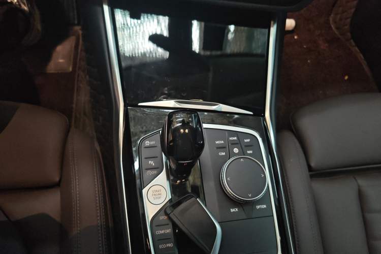 Used BMW 3 Series 2021 Facelifted 320Li M Sport Package Gear Lever