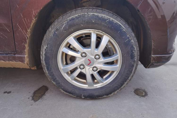 Used Wuling Hongguang 2019 1.5L S Standard Version China VI LAR