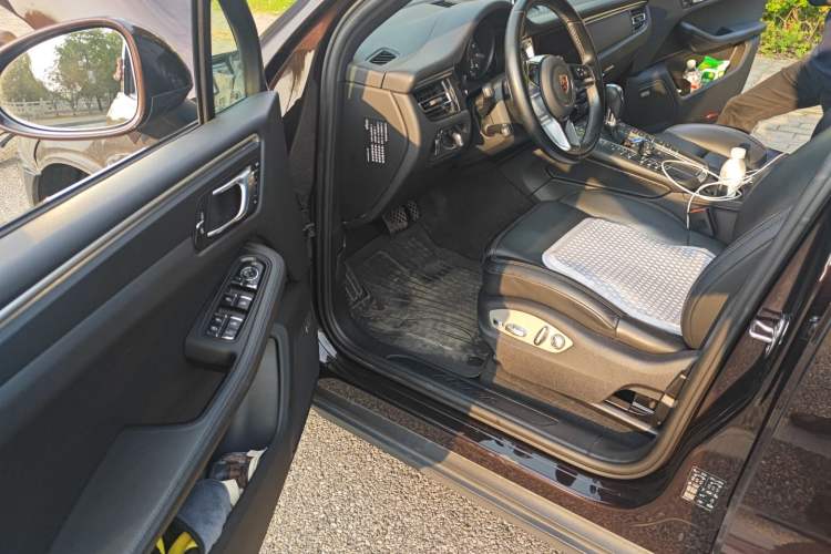 Used Porsche Macan 2021 Macan 2.0T