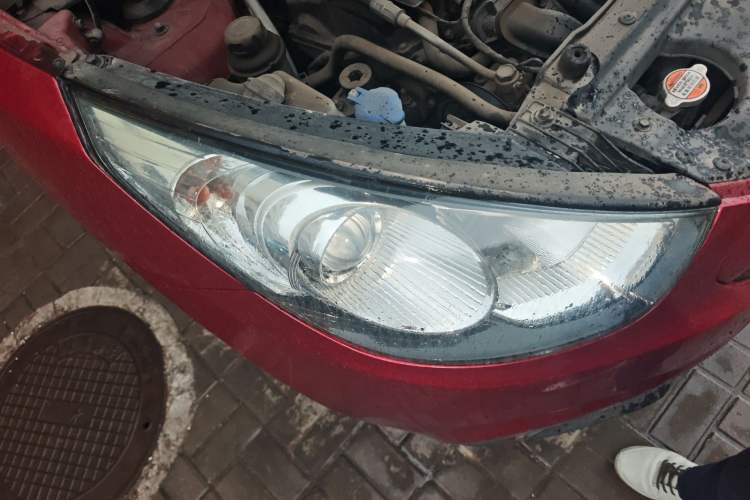 Used Hyundai ix35 2010 2.0L Automatic Two-Wheel Drive Elite Edition GLS Right Front Headlight