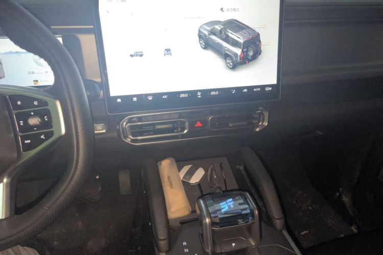 Used JETOUR Traveler 2025 1.5TD DCT Two-Wheel Drive Exploration+ Audio And AC Panel