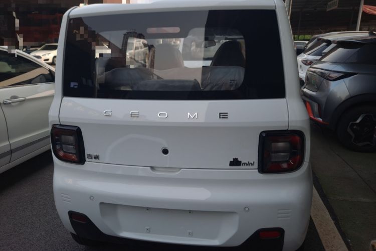 Used Geely Galaxy Panda 2024 Panda Mini 200km Endurance Bear Rear