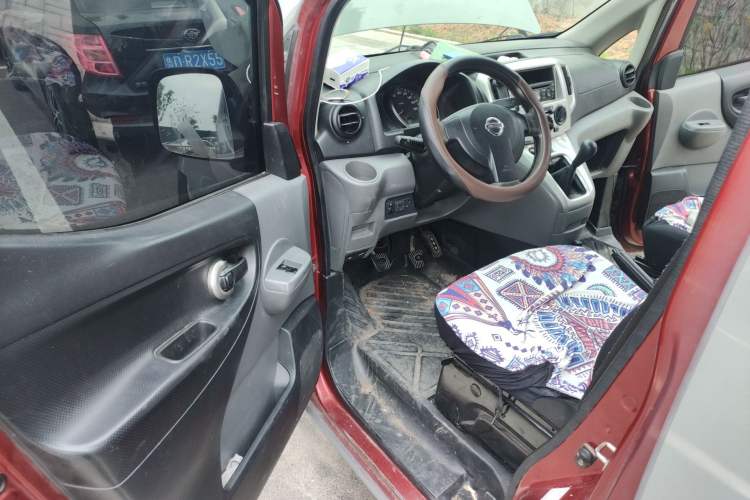 Used Nissan NV200 2013 1.6L Luxury Model China IV Standard Driver Seat