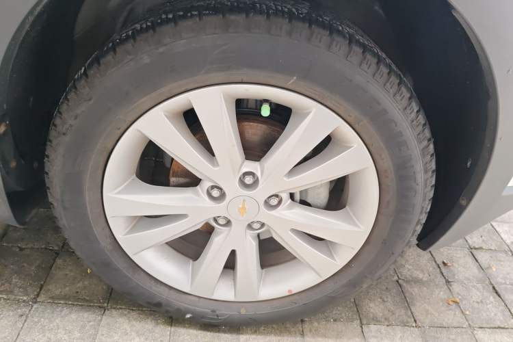 Used Chevrolet Captiva 2014 2.4L 4x4 Flagship Edition 7 Seats
