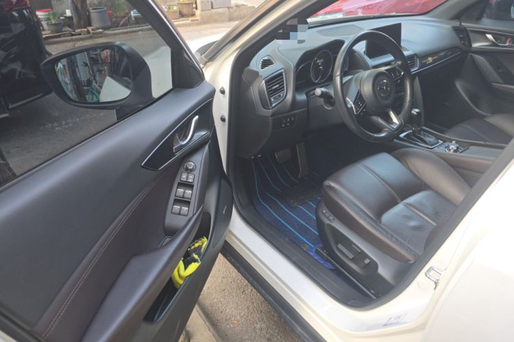 Used Mazda CX-4 2021 2.5L Automatic All-Wheel Drive Blue Sky Passion Edition