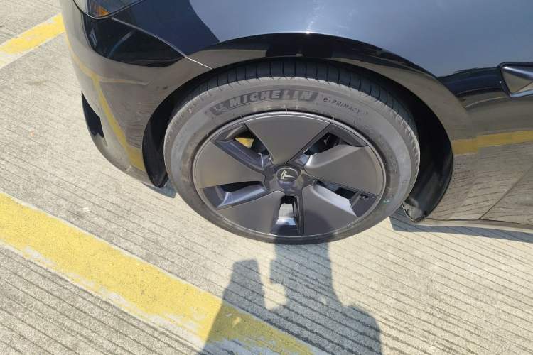 Used Tesla Model 3 2022 Rear-Wheel-Drive Version