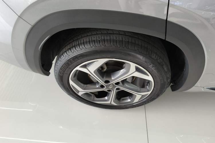 Used Geely Auto Monjaro L 2024 2.0TD High-Power Automatic Two-Wheel Drive Yunqi Version