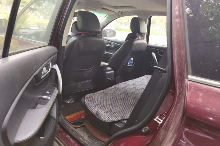 Used SWM X7 2016 1.8L Manual Luxury Edition 7 Seats Left Rear Seat