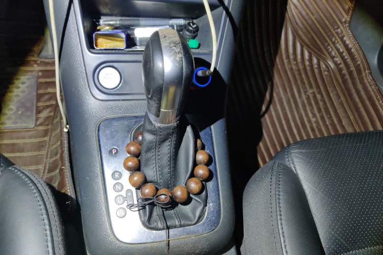 Used Volkswagen Tiguan L 2015 1.8TSI Automatic Two-Wheel Drive Luxury Model
