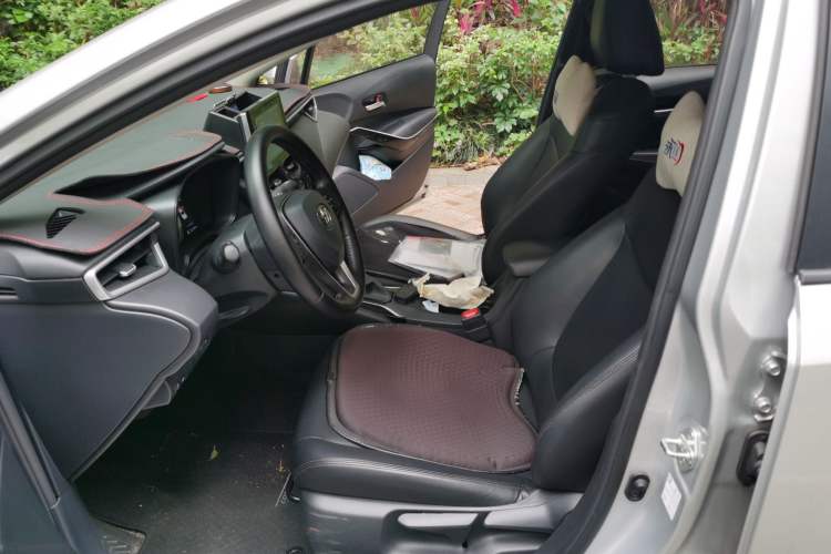 Used Toyota Corolla 2021 Dual-Motor 1.8L E-CVT Elite Edition