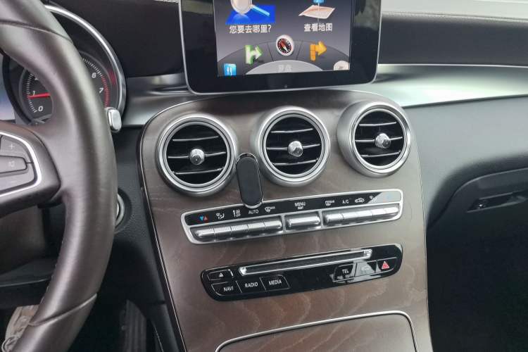 Used Mercedes-Benz GLC 2016 GLC 300 4MATIC Dynamic Model