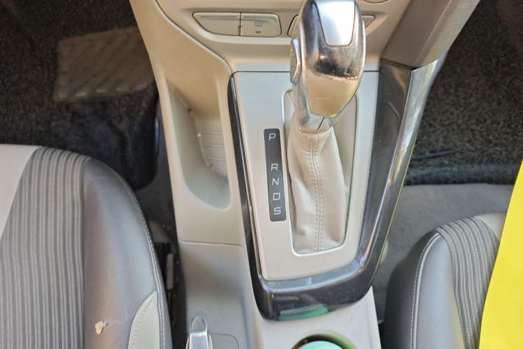 Used Ford Focus 2012 Sedan 1.6L Automatic Fashion Edition