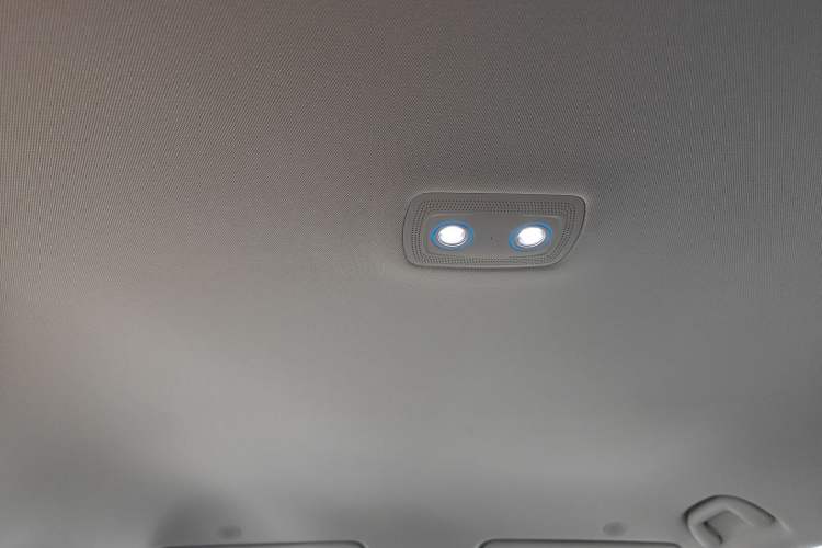 Used BYD Yuan UP 2025 Intelligent Driving Version 401 KM Dynamic Edition
