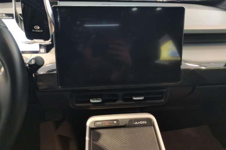 Used AION Y 2022 80 Intelligent Driving Version Audio And AC Panel