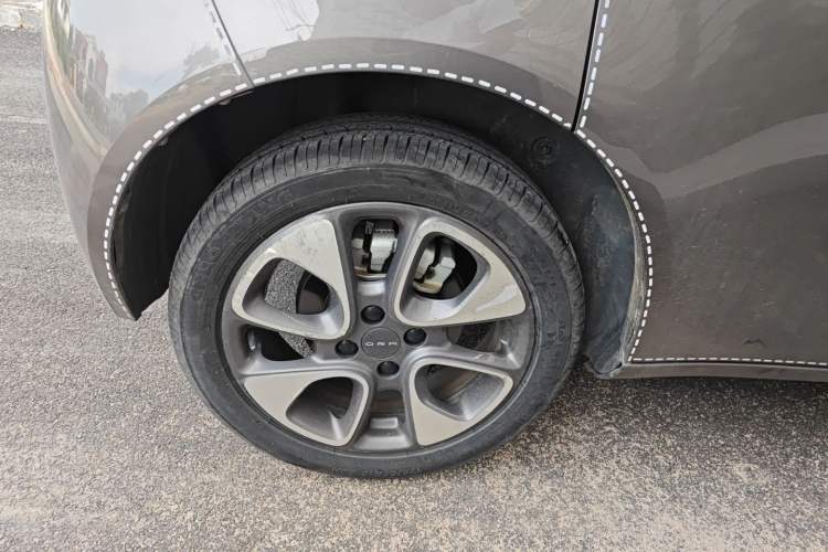 Used ORA White Cat 2022 Upgraded Model 305km Range Luxury Version Lithium-Ion Battery