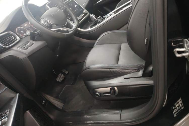 Used Lynk & Co 01 EM-P 2019 1.5T PHEV JingPro National VI Left Front Seat