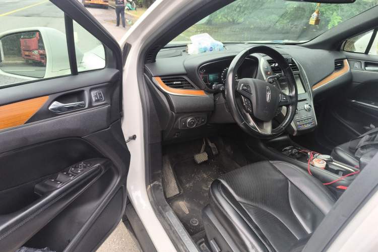 Used Lincoln MKC 2014 2.0T Four-Wheel Drive Prestige Edition
