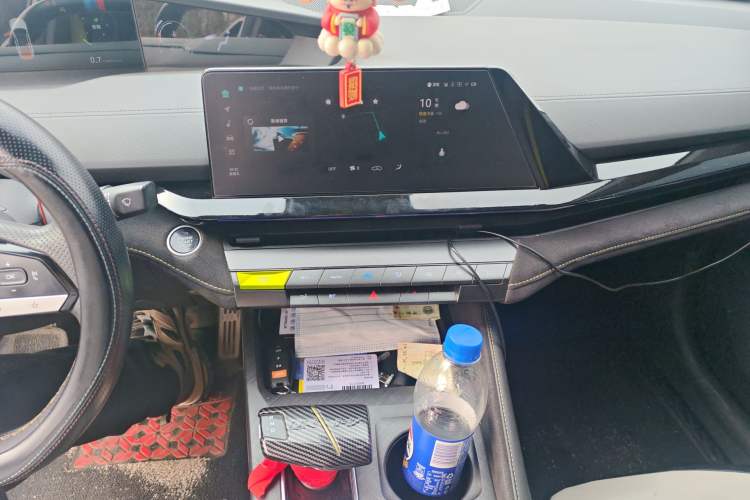 Used CHANGAN UNI-V 2022 1.5T Sport Edition
