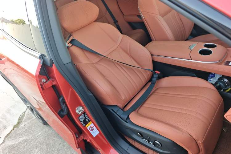 Used Deepal S07 2024 215Max Qiankun Intelligent Driving ADS SE Range-Extended Version