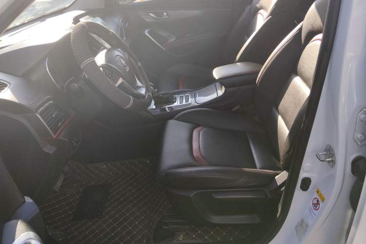 Used Changan CS55 2017 1.5T Automatic Colorful Edition
