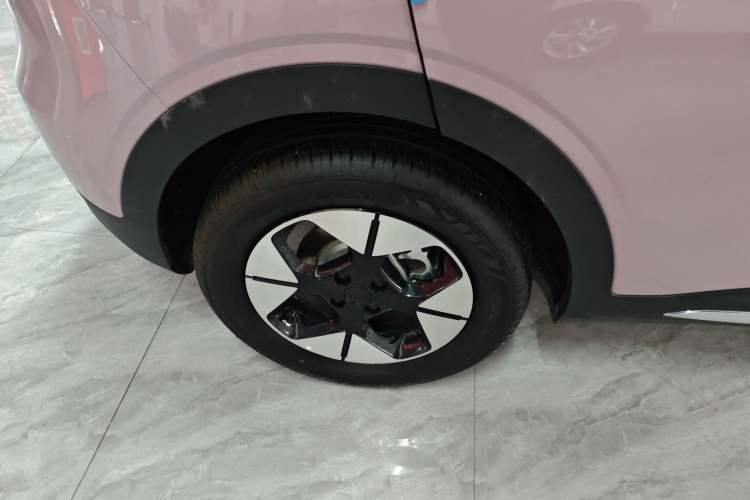 Used Geely Galaxy Geome 2025 UP 410km Exploration Edition