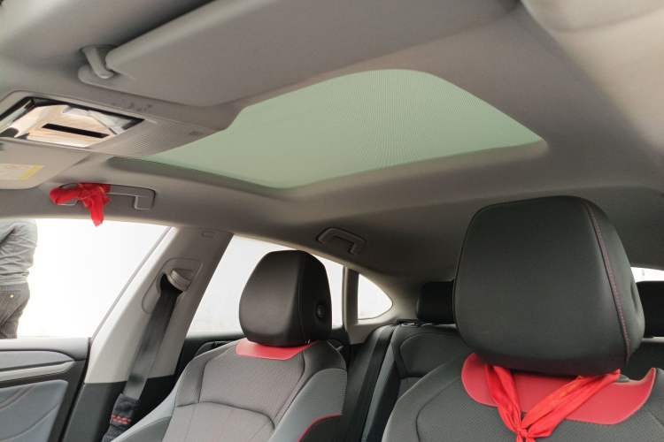 Used Volkswagen Lamando 2023 Lavida L 280TSI DSG Cool & Spicy Edition
