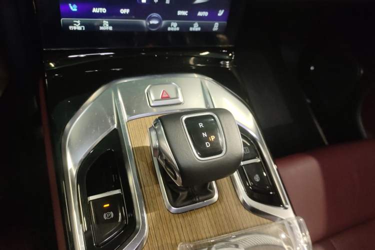 Used Hongqi E-HS9 2022 660 km Range Flagway Edition Six Seats