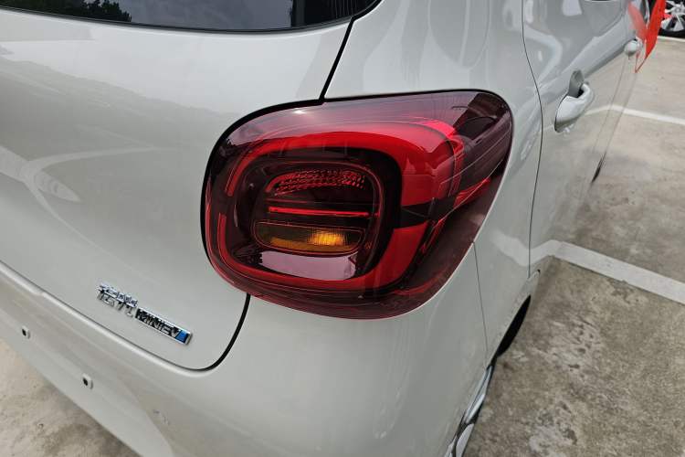 Used Wuling Hongguang MINIEV 2025 Four-Door Version Advanced Edition