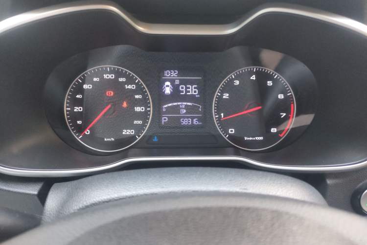 Used MG ZS 2017 1.5L Automatic Luxury Edition Instrument Cluster