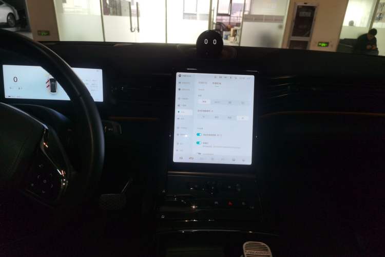 Used Nio EC6 2022 75 kWh Sport Edition
