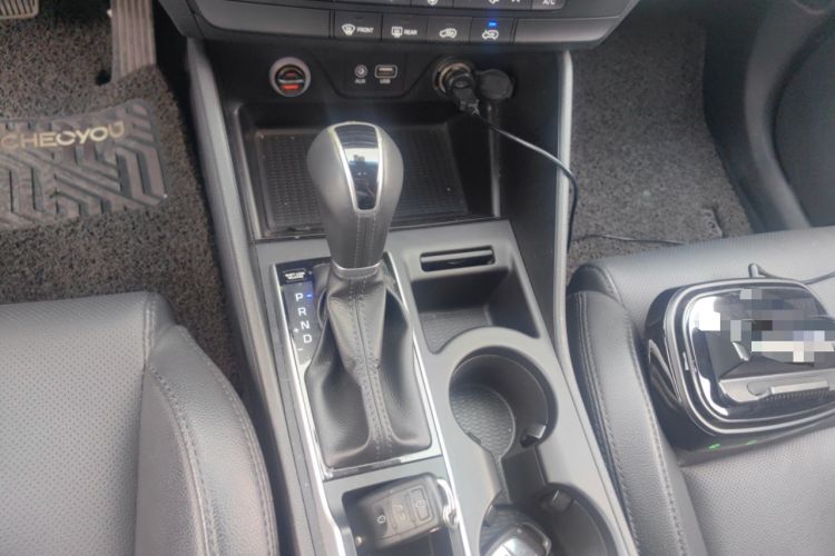 Used Hyundai Tucson 2015 1.6T Dual-Clutch Two-Wheel-Drive Smart Model Gear Lever
