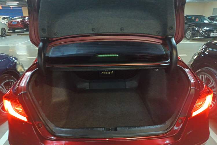 Used Honda Accord 2018 260TURBO Luxury Edition China V Emission Standard
