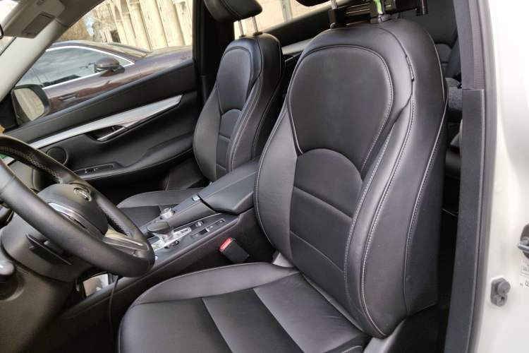 Used Infiniti QX50 2020 2.0T Two-Wheel Drive Fashion Edition
