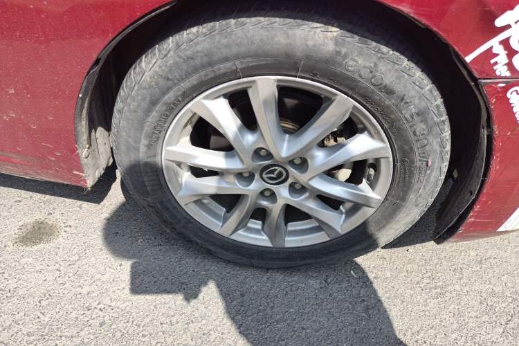 Used Mazda 3 Axela 2017 Sedan 1.5L Automatic Comfort Model Emission Standard China V