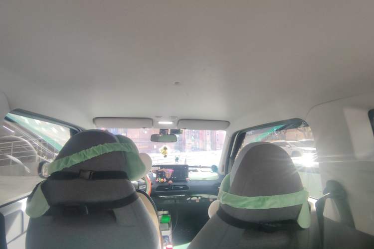 Used Geely Galaxy Panda 2023 Panda Mini 200km Endurance Bear
