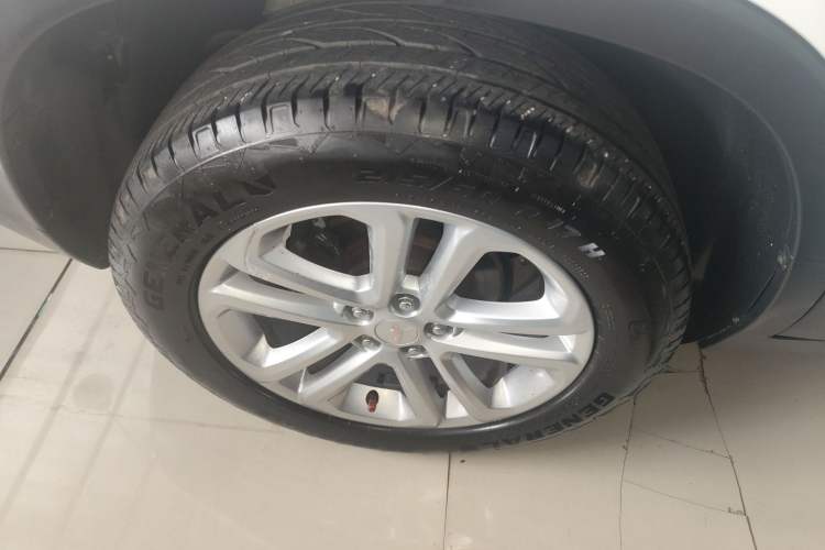 Used Chevrolet Trax 2017 1.4T Automatic Two-Wheel Drive Comfort Version Right Rear Wheel Hub